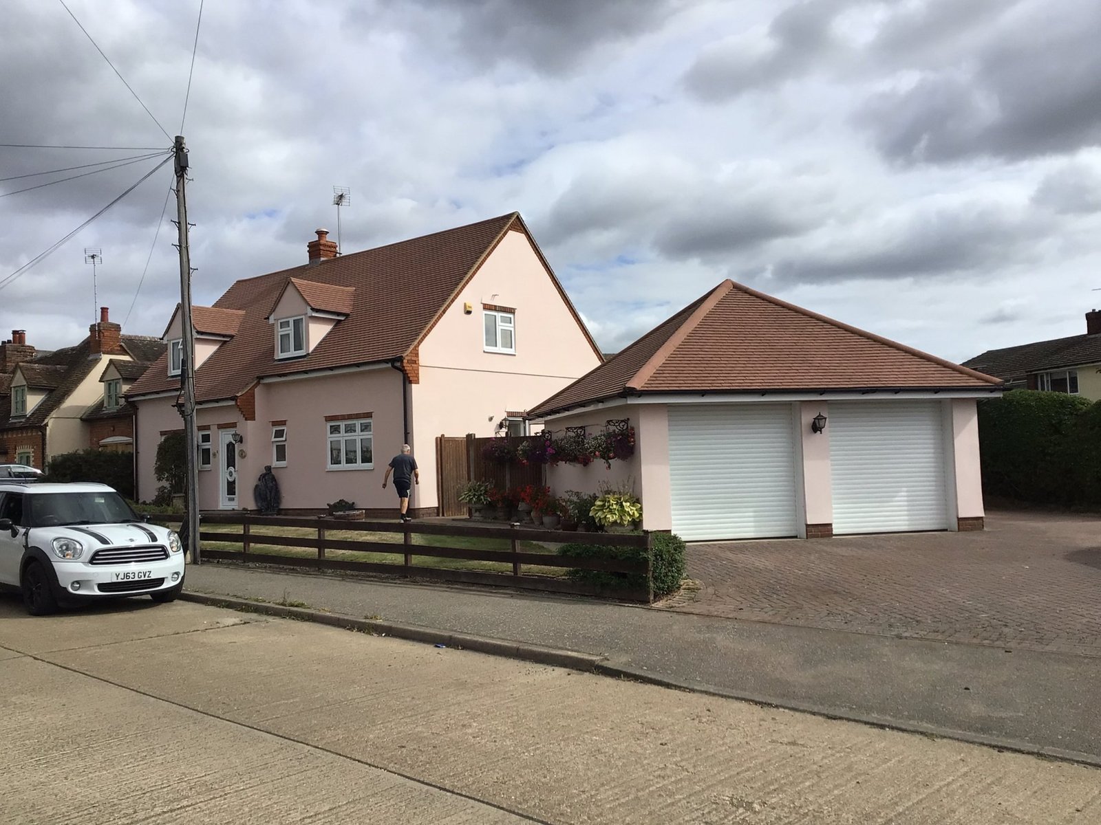 Render and wall cleaning in Essex in Essex