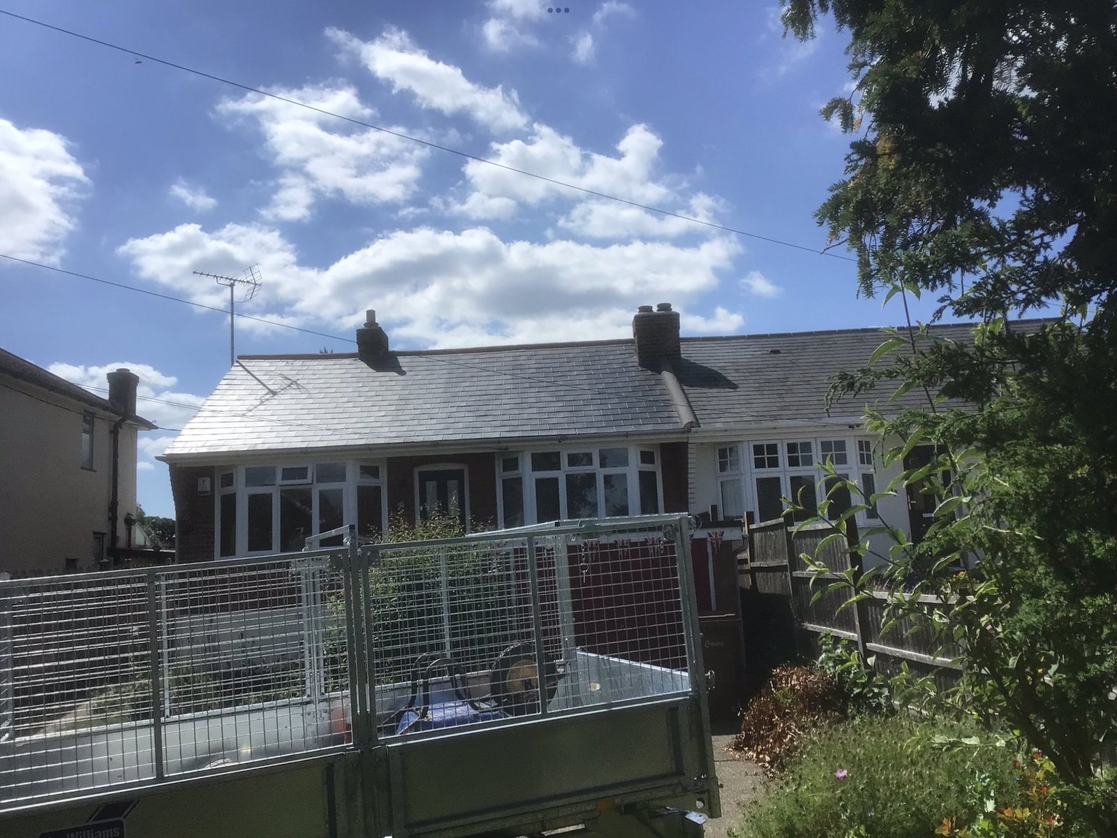 Cleaned render on an Essex bungalow